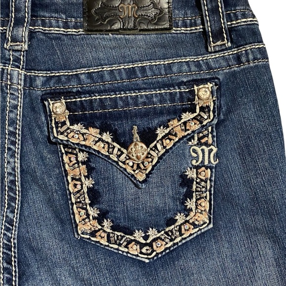 Women's Miss Me Blue Jeans with Silver Details - Picture 8 of 14